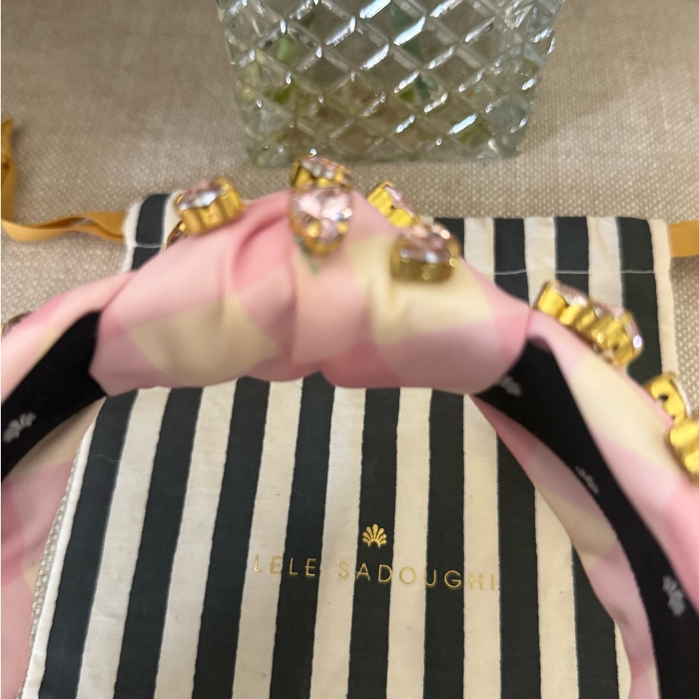 Lele Sadoughi x Stoney Clover Lane Pink Crystal-Embellished Knotted Headband - Picture 6 of 6